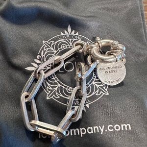 Lola  charm and link bracelet 925 silver